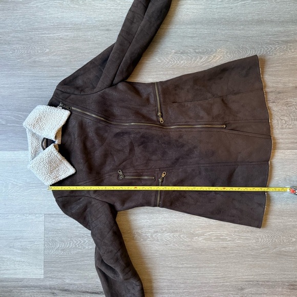 Novelti Chic Brown Teddy Jacket with Shearling Trim Size S Cozy Winter Neutral - Picture 5 of 16